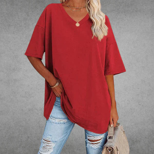 Loose-fitting V-neck T-shirt