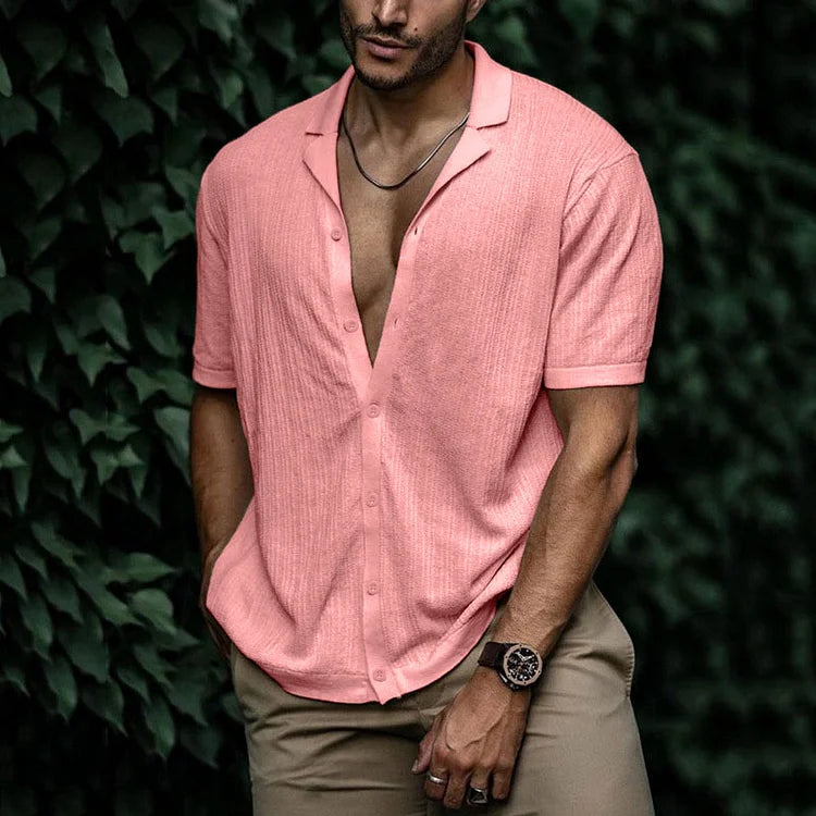 Men's short-sleeved shirt with a lapel collar and a textured surface