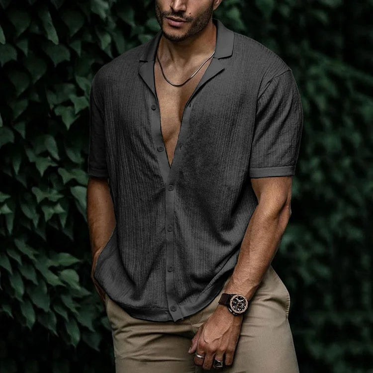 Men's short-sleeved shirt with a lapel collar and a textured surface