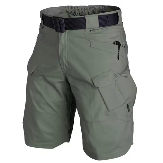 Cargo shorts with multiple pockets and belt