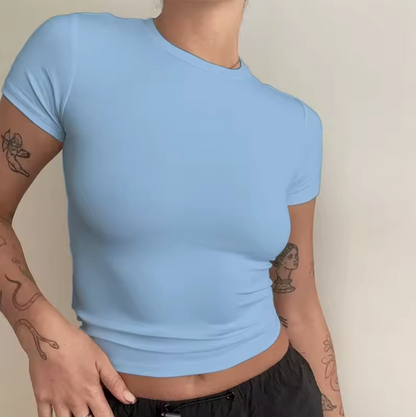 Fitted short-sleeved cropped T-shirt